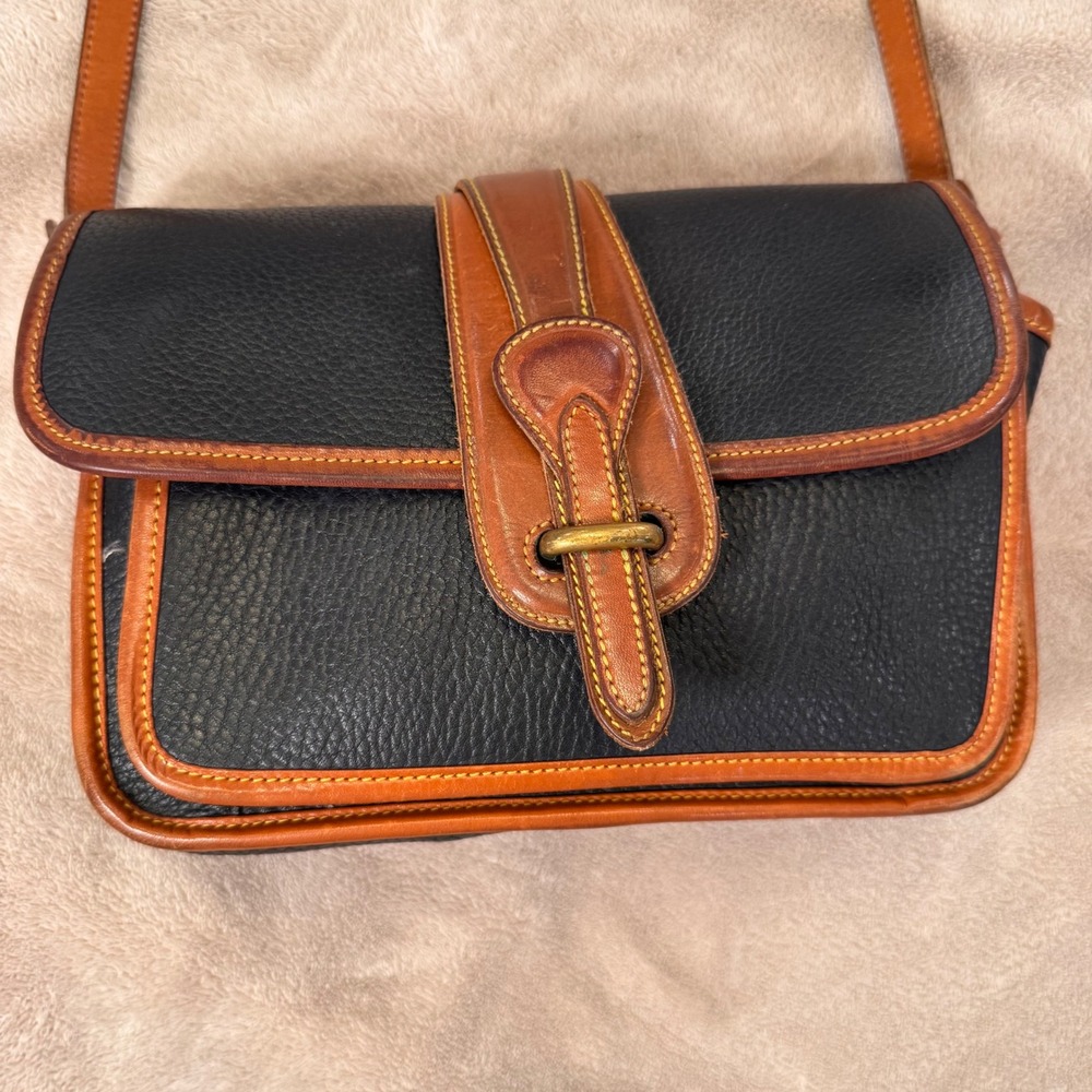 Vintage Dooney & Bourke Navy Cognac Leather Crossbody Saddle Crossbody Bag - Picture 4 of 13